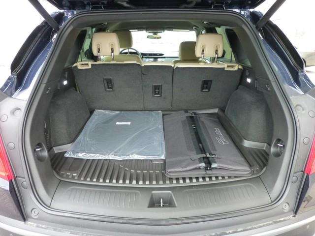 2017 Cadillac XT5 4dr SUV